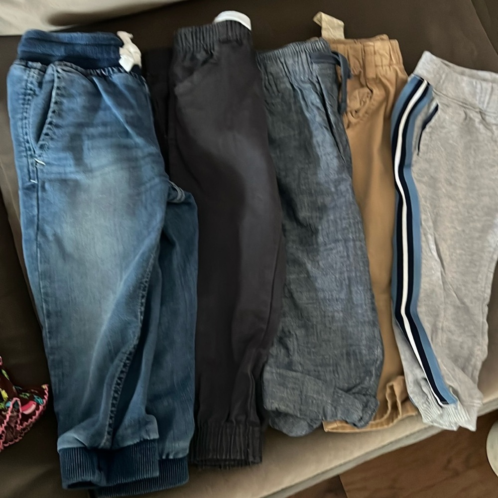 Bundle of pants
